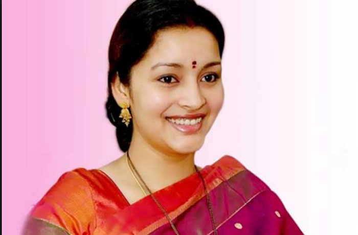 renu desai,pawan kalyan,fans,instagram  కళ్యాణ్ తో టచ్లో వుండాలికదండి: రేణు దేశాయ్!