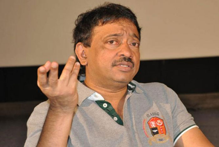 ram gopal varma,rgv,pawan kalyan,rajinikanth,political entry  మొదటిసారి పవన్‌ కి వర్మ మంచి సూచన! 