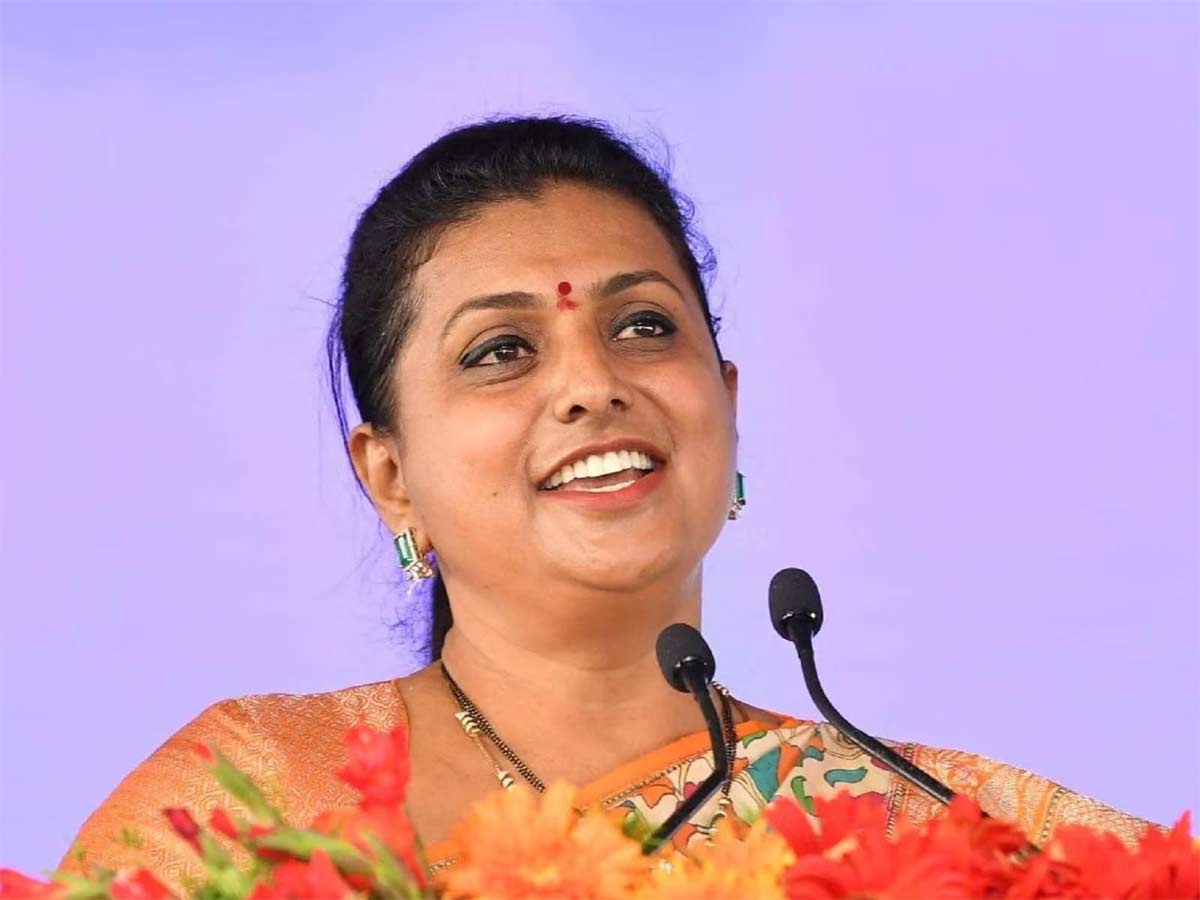 roja  అందరికంటే ముందు రోజా జాతకం!