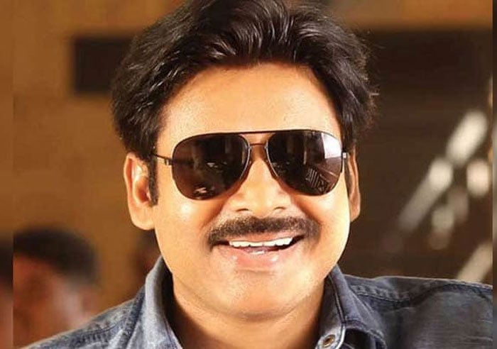 pawan kalyan,janasena party,re entry,movies  జనసేనాని మరలా సినిమాలలోకి వస్తాడా? 