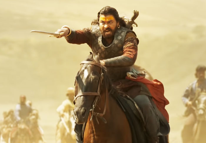 sye raa,saaho,saaho result,tension,bollywood,mega star,chiranjeevi,prabhas,ram charan  ‘సాహో’ ఎఫెక్ట్: ‘సైరా’ యూనిట్‌లో టెన్షన్!