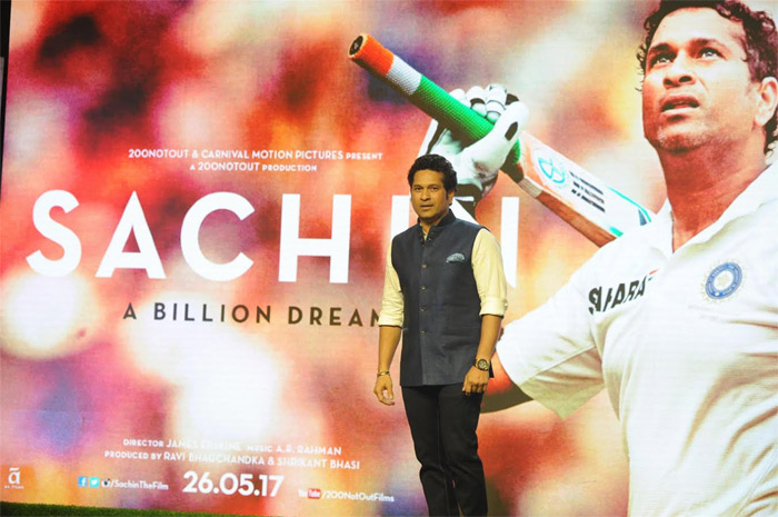 sachin a billion dreams,sachin tendulkar,cricketer,ar rahman,james erskine,sachin a billion dreams movie  చరిత్ర తిరగరాయడానికి వస్తున్నాడు..! 