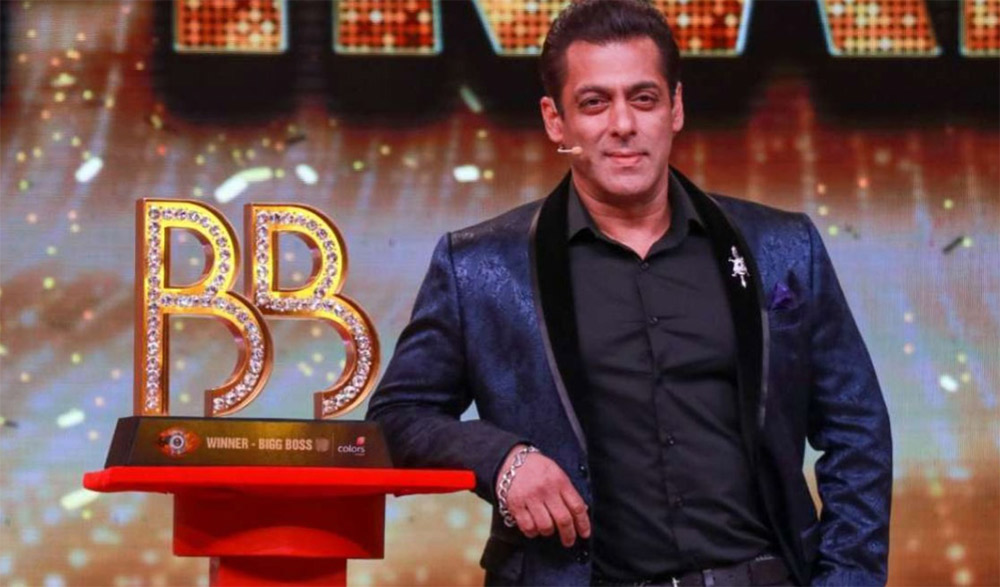 salman khan,bigg boss 16,bollywood,bigg boss season 16,host,remuneration,salman khan demand,producers shock,bb16  1000 కోట్లు ఇస్తేనే.. హీరో డిమాండ్‌కి నిర్మాతలు షాక్!