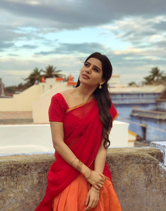 samantha,langa voni,villege gorl look,rangasthalam 1985 movie,jiw magzine  సాయంత్రానికి సమంతలో ఇంత ఛేంజా..?