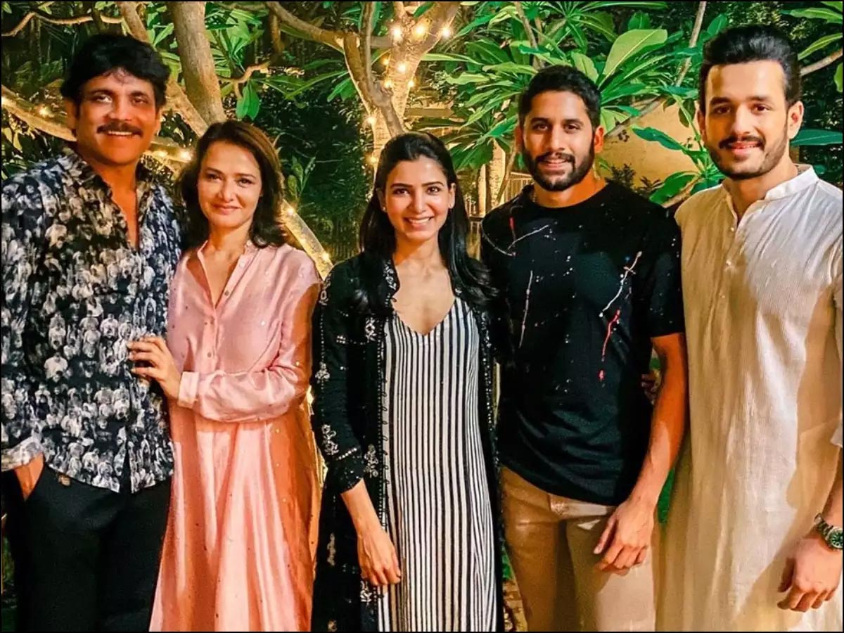 samantha akkineni,nagarjuna,naga chaitanya,akhil akkineni,amala,birthday wish for nag  అలా రూమర్స్ కి చెక్ పెట్టిన సమంత 