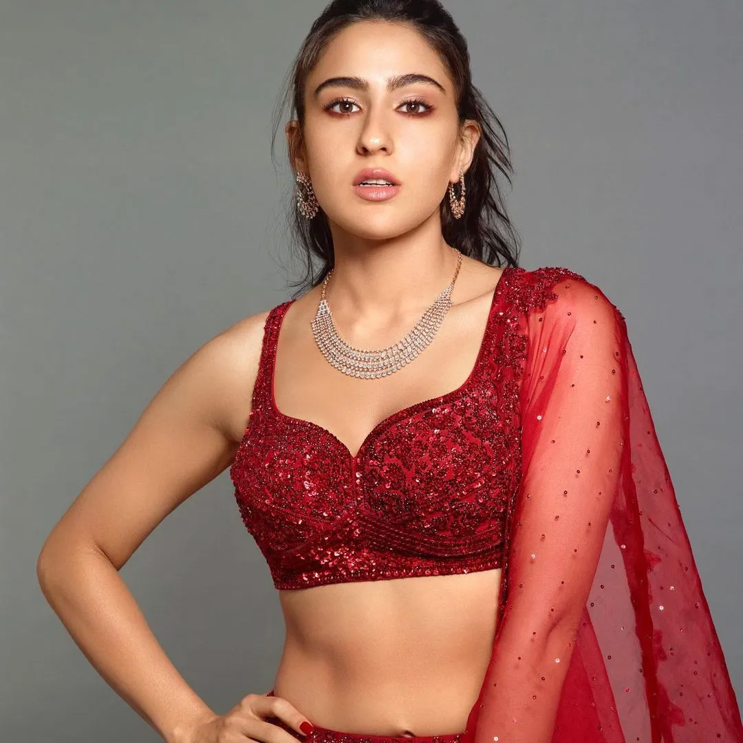 sara ali khan  శుభమన్ తో డేటింగ్: సారా అలీ ఖాన్ ఆన్సర్