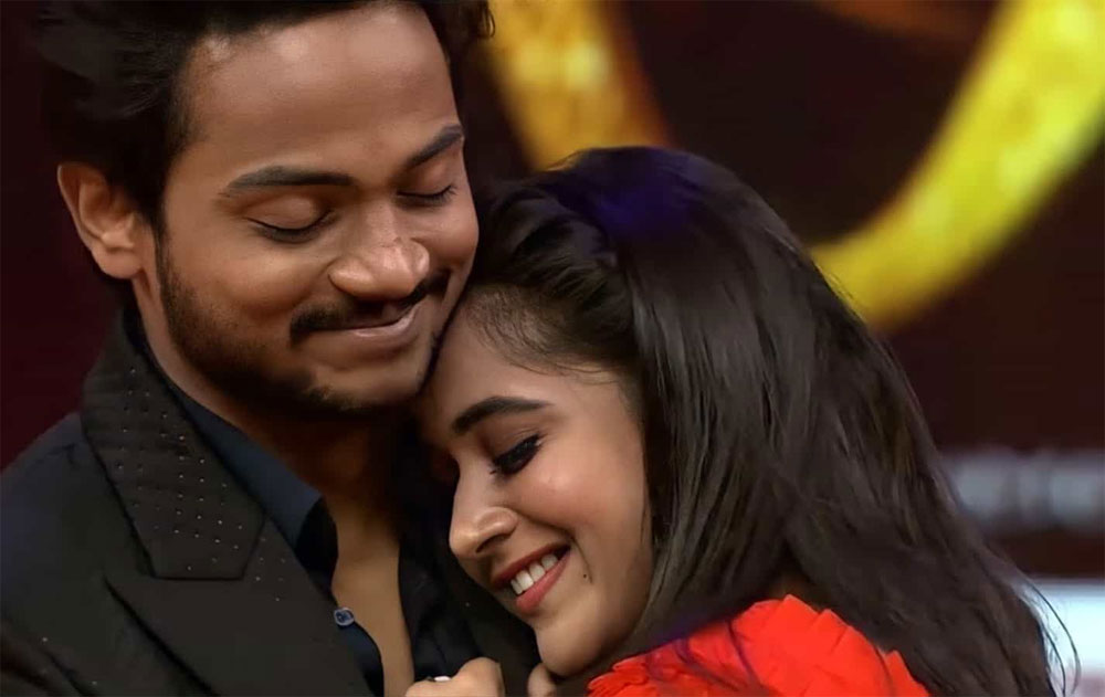 bigg boss runner,bigg boss fame shanmukh,shanmukh,breakup rumors,shanmukh girl friend,deepthi sunaina  దీప్తి సునయనతో బ్రేకప్ పై షణ్ముఖ్ రియాక్షన్ 