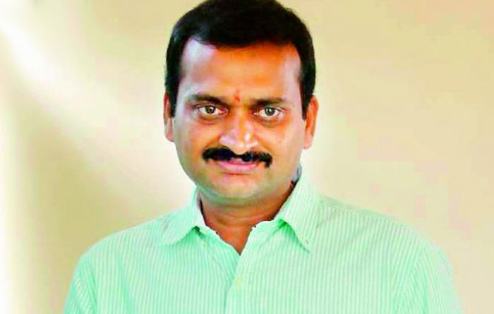 bandla ganesh,sarileru neekevvaru,shock,anil ravipudi,4 days shooting  బండ్ల గణేష్‌కి షాకిచ్చారు..!