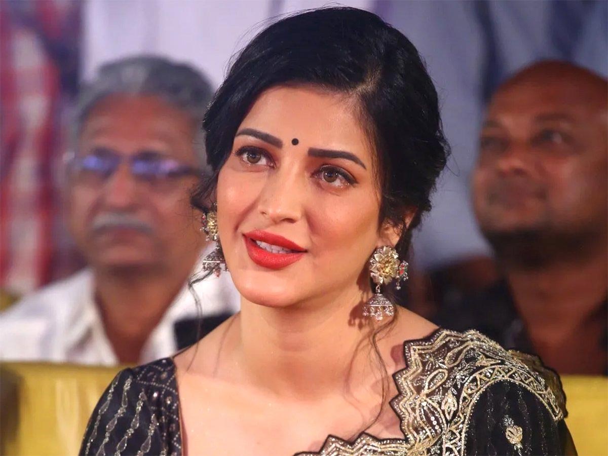 shruti haasan  సౌండ్ లేని శృతి హాసన్