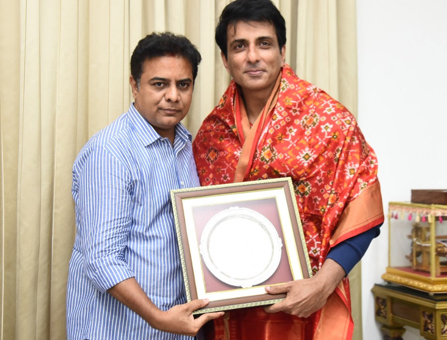 sonu sood,minister ktr,other film fraternity members  కేటీఆర్ ని కలిసిన సోనూసూద్