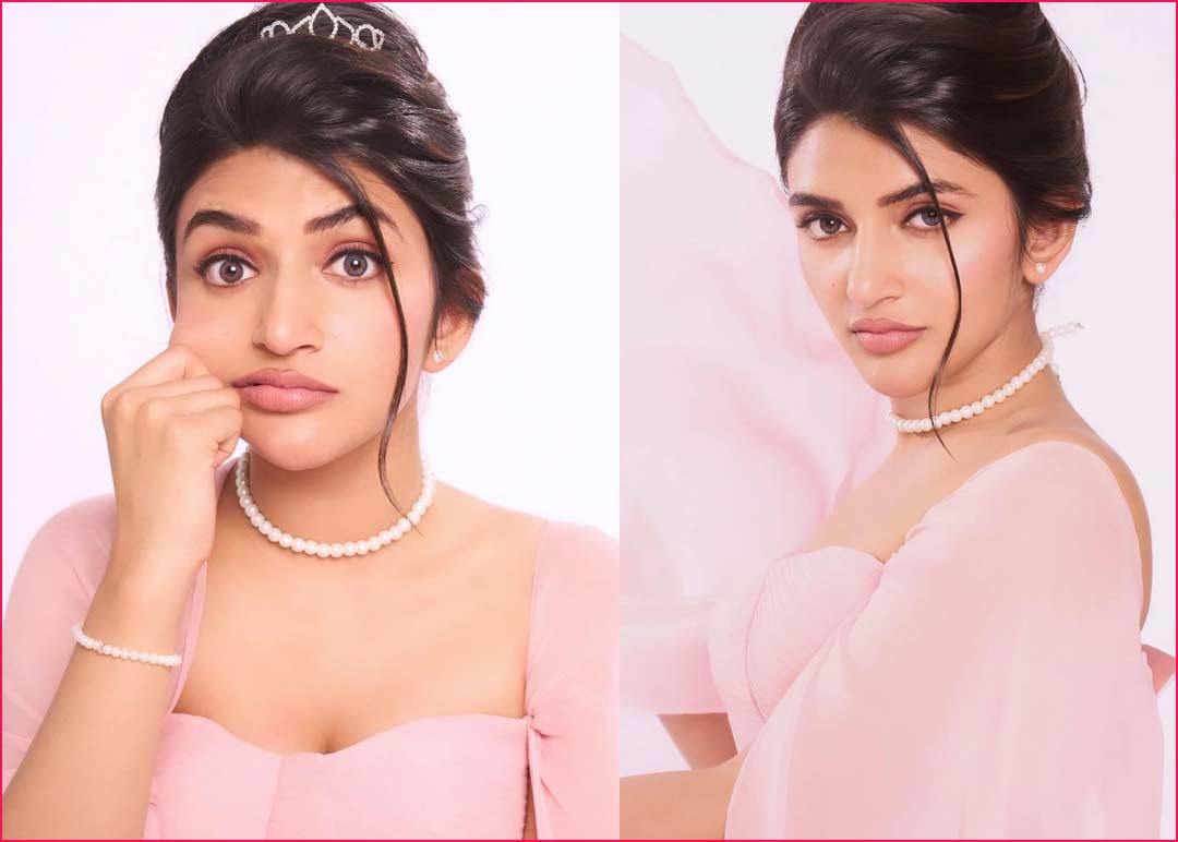 Sreeleela In Pink Dress పింక్ బ్యూటీ శ్రీలీల