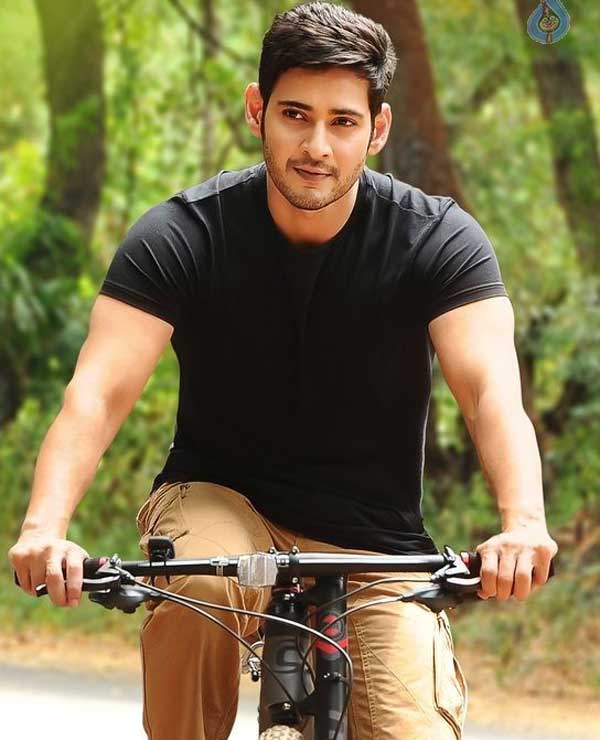 srimanthudu,mahesh babu,bahubali,rudhramadevi  'శ్రీమంతుడు' స్కెచ్ మాములుగా లేదు!