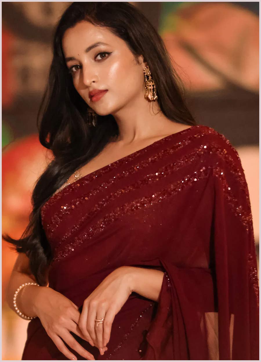 srinidhi shetty  మెల్లగా బిజీ అవుతున్న కెజిఎఫ్ బ్యూటీ 