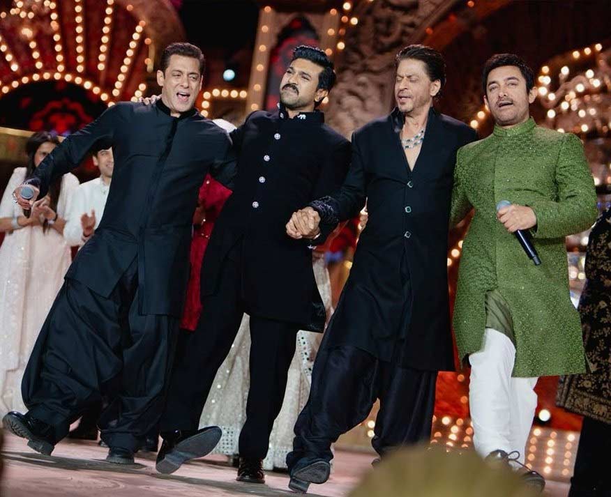 srk,salman  RRR పాటకు డాన్స్ కుమ్మేసిన ఖాన్ త్రయం 