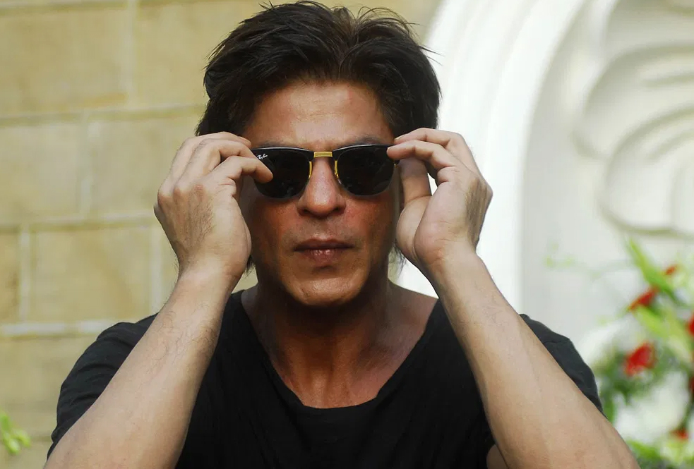 shah rukh khan  ఆరోగ్యం కోసం అమెరికాకు షారుక్