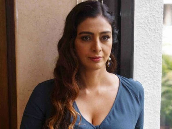 actress tabu,allu arjun,trivikram srinivas,movie,key role  ఈసారి త్రివిక్రమ్ తీసుకొస్తున్న ఆంటీ ఈమేనా?