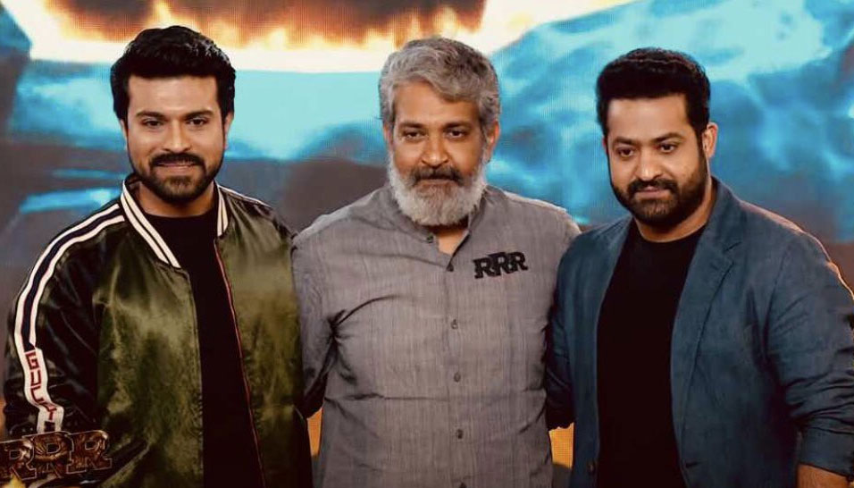 ntr,ram charan,rrr movie,rajamouli,rrr postponed,danayya,dvv danayya  డిప్రెషన్ లో స్టార్ హీరోస్