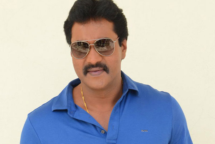 sunil,comedy roles,remuneration  కామెడీ చేయడానికి కండీషన్లా..?