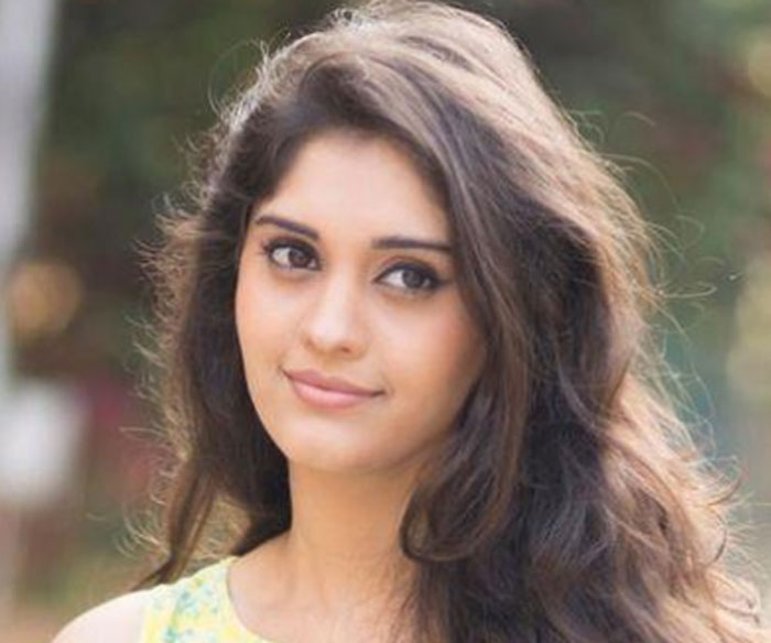 heroine surabhi,second heroine,srinivasa kalyanam,hello guru prema kosame  సురభికి అప్పుడే ఇటువంటి ఆలోచనలెందుకు?