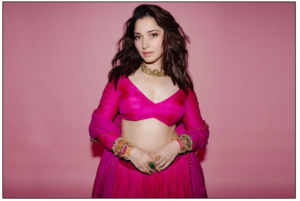 tamannaah  తమన్నా ఏం చెప్పాలనుకుంటుంది 