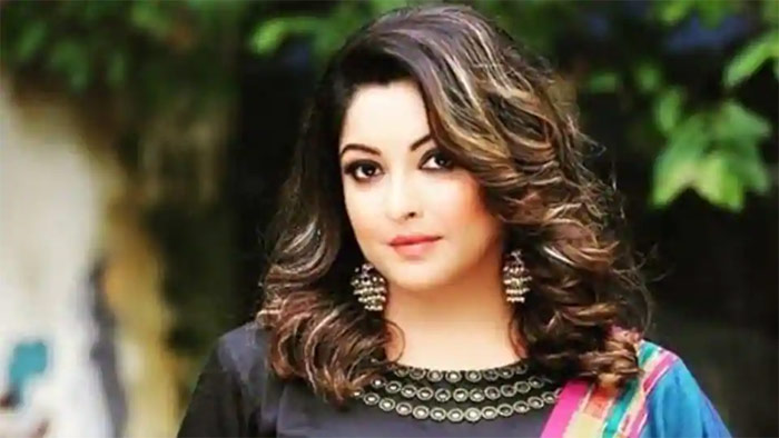 tanushree dutta,rakhi,metoo,movement  ‘మీటూ’ని హాస్యాస్పదం చేయకండని అంటోంది! 