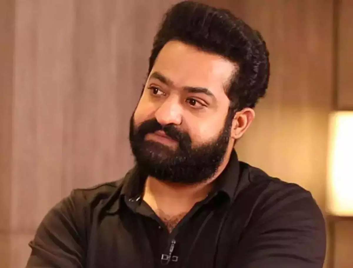 jr ntr  బాలీవుడ్ పై ఫోకస్ పెట్టిన తారక్ 