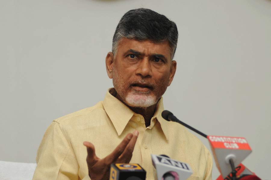 chandrababu  తెలంగాణలో టీడీపీ రీ ఎంట్రీ.. బాబుకు తలనొప్పి