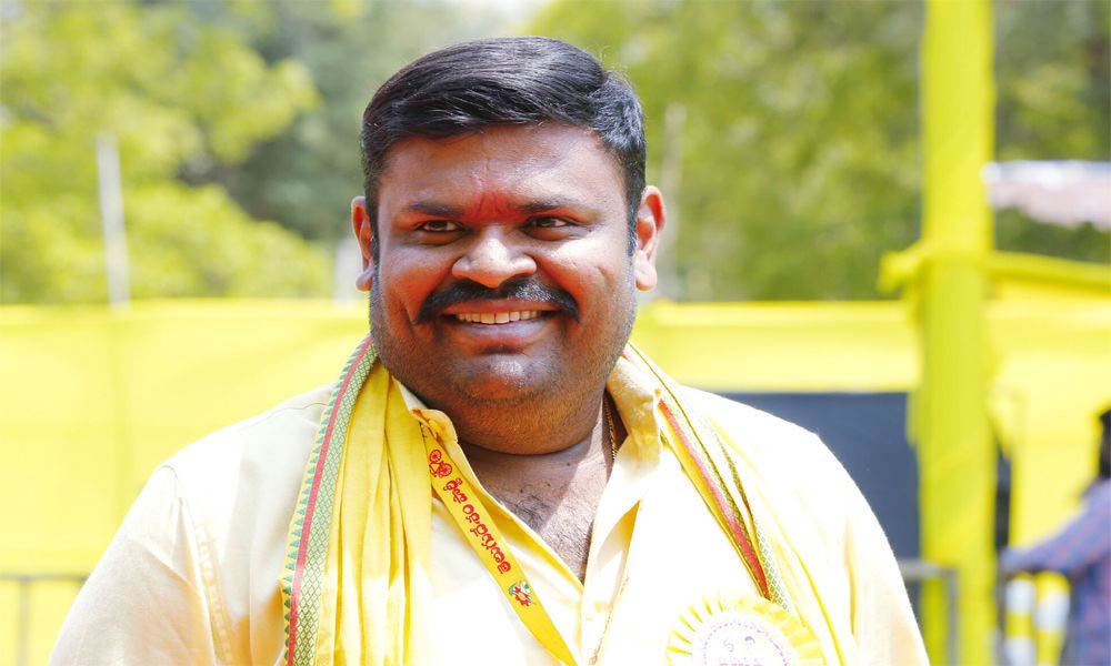 tdp  టీడీపీ యంగ్ ఎమ్మెల్యే ఓవరాక్షన్!