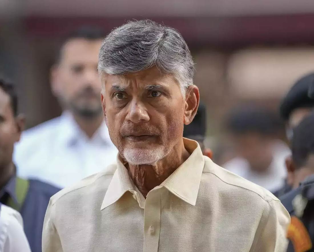 tdp  చంద్రబాబుకు తలవంపులు తెస్తున్న తమ్ముళ్లు!