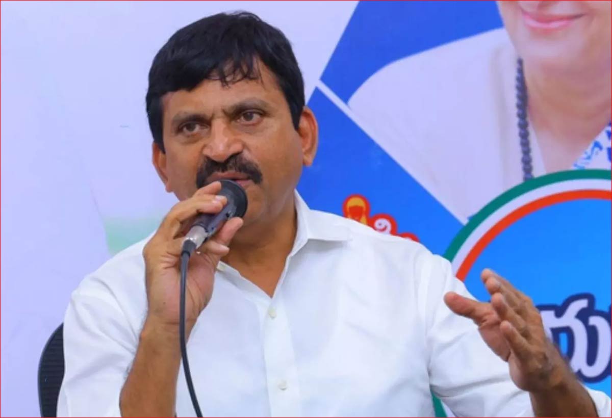 ponguleti srinivas reddy  పొంగులేటిపై బాంబ్ లాంటి వార్త.. నిజమా?