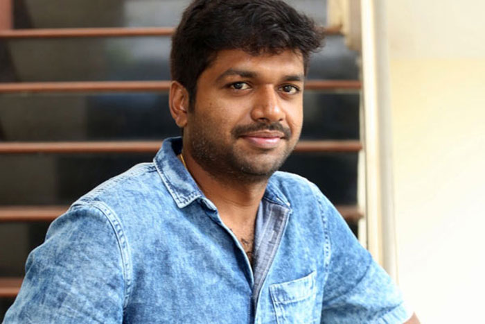 anil ravipudi,turns,hero,dil raju,banner  హీరోగా.. హ్యాట్రిక్ హిట్ చిత్రాల దర్శకుడు!