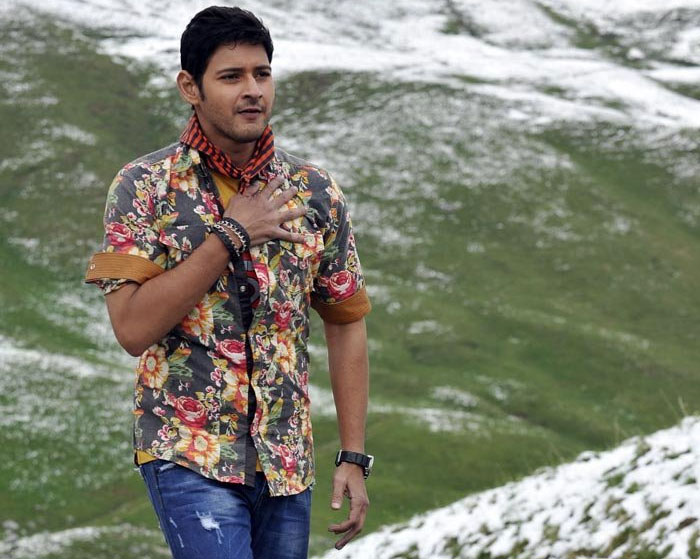 mahesh 25th film,item song,top heroine,devisri prasad  మహేష్ కోసం మరో టాప్ హీరోయిన్..!