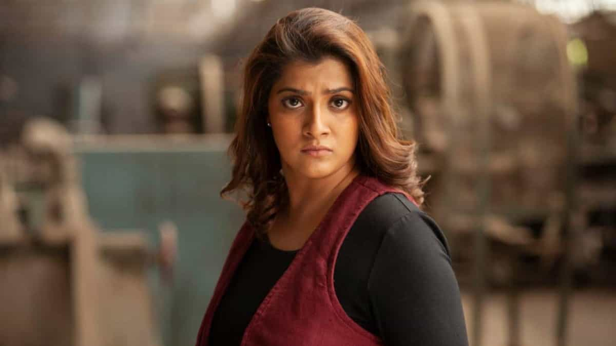 varalaxmi sarathkumar  డ్రగ్స్ కేసులో వరలక్ష్మి శరత్ కుమార్ కి షాక్ 