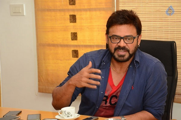 venkatesh,horror comedy movies,interest,venkatesh movies  వెంకీ కూడా ఇష్టపడుతున్నాడు!