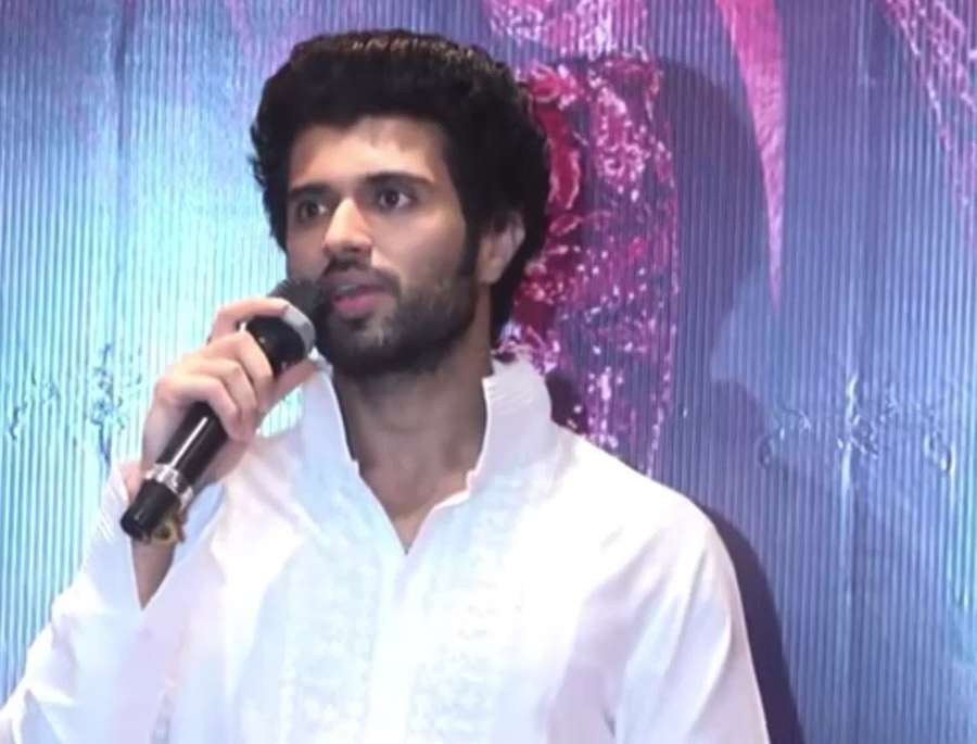 vijay devarakonda,vijay deverakonda,boycott liger tag,bollywood,reaction,rowdy hero  భయం లేదు.. బాయ్‌కాట్‌పై రౌడీ స్పందనిదే!