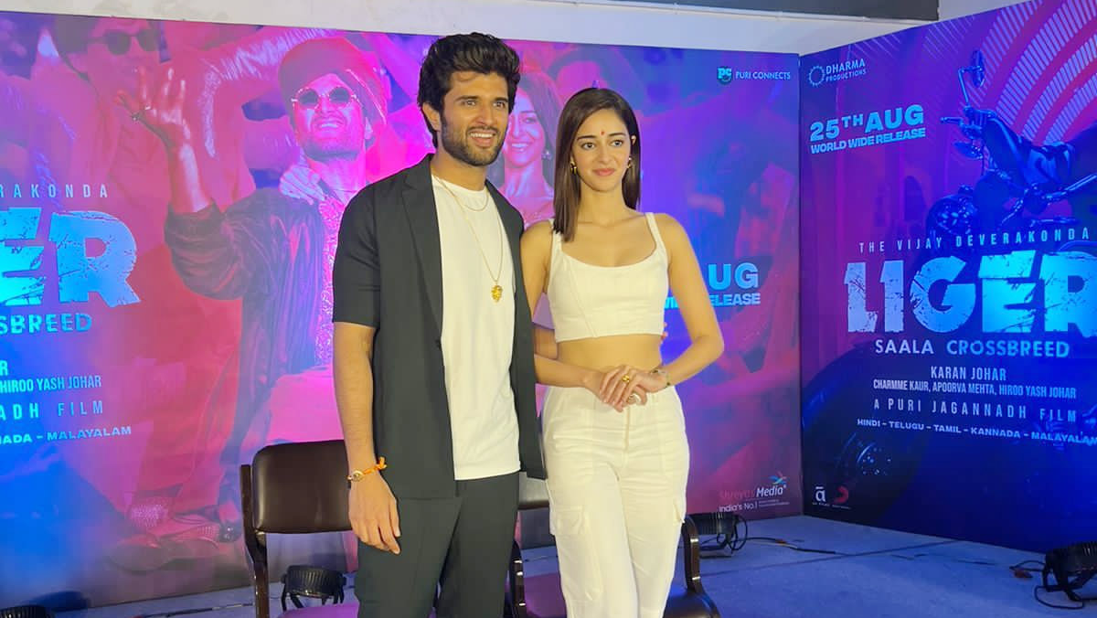 vijay deverakonda,liger movie,ananya panday  డాన్స్ అంటే భయమంటున్న విజయ్ దేవరకొండ 