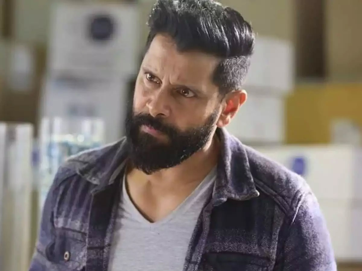 Thangalaan star Chiyaan Vikram has to say THIS about Karthik Subbaraj's  Mahaan