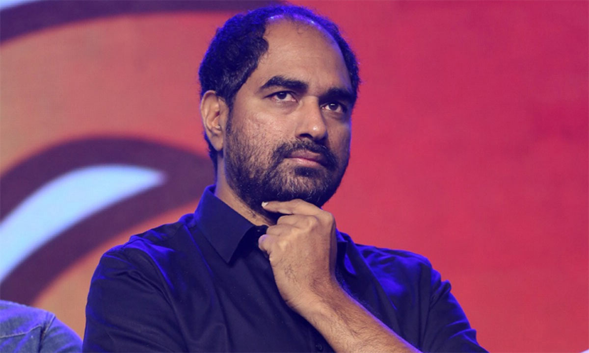 krish,pawan kalyan,kondapalem book,vaishnav tej,rakul  క్రిష్ ఎందుకలా ఆలోచిస్తున్నాడు