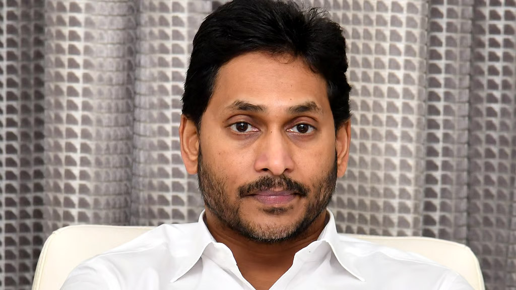 ys jagan  వైసీపీలో ఇప్పుడేం జరగబోతుంది 