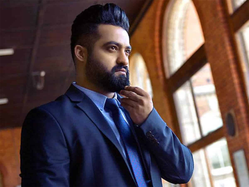 young tiger ntr  తారక్ ఫ్యాన్స్‌లో టెన్షన్ టెన్షన్ 