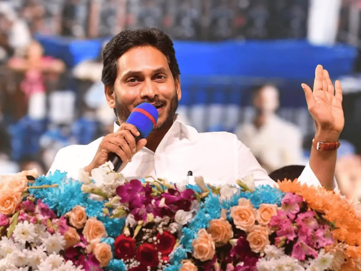 ys jagan  వైఎస్ జగన్ జైత్రయాత్ర.. నాన్‌స్టాప్!