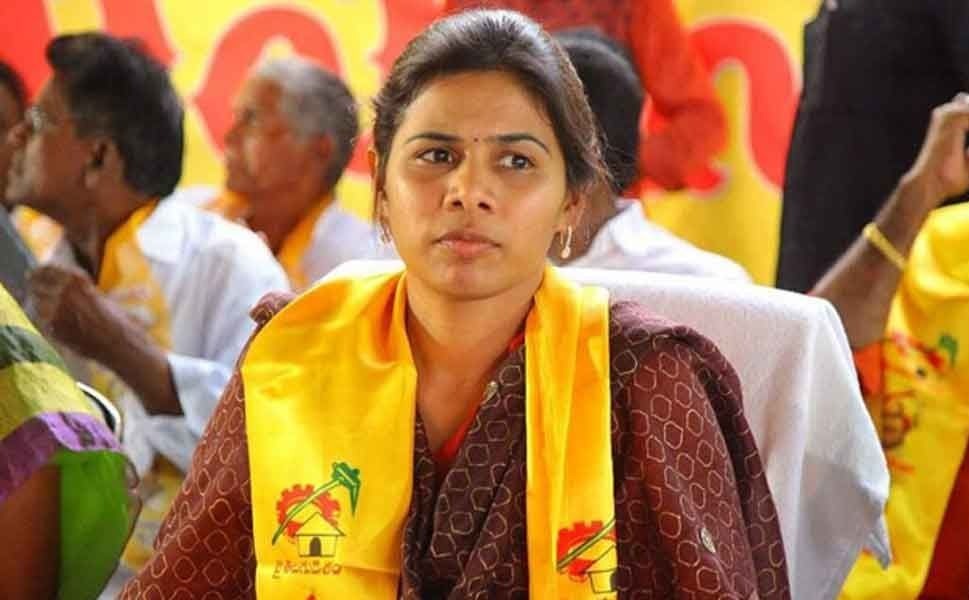 bhuma akhila priya  భూమా అఖిలప్రియపై వైసీపీ భారీ స్కెచ్..