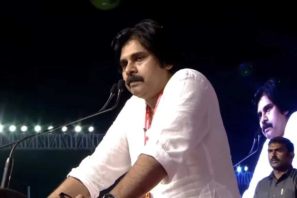 janasena,pawan kalyan  యువగళం-నవశకం: పవన్ స్పీచ్ వైరల్